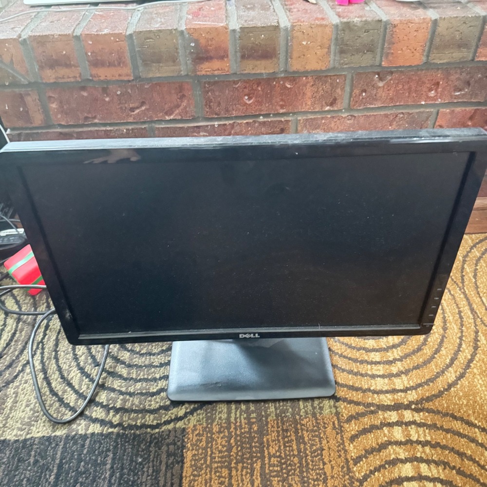 Dell IN2030Mc 20" Widescreen LCD Monitor Black 1600x900 VGA DVI-D W/ Cables